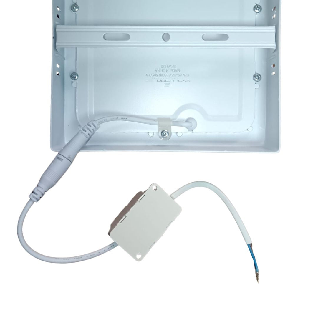 LUMINARIA SUPERFICIE CUADRADA 12W LUZ FRIA
