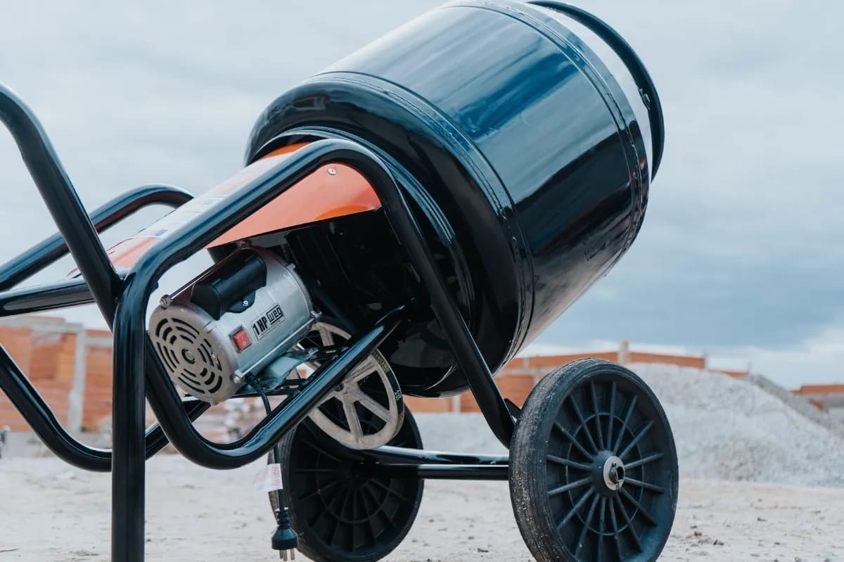 HORMIGONERA CREX 135LTS 1HP